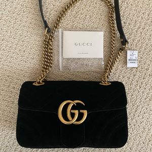 Gucci GG Marmont Matelasse Velvet Mini Shoulder Bag (Black)